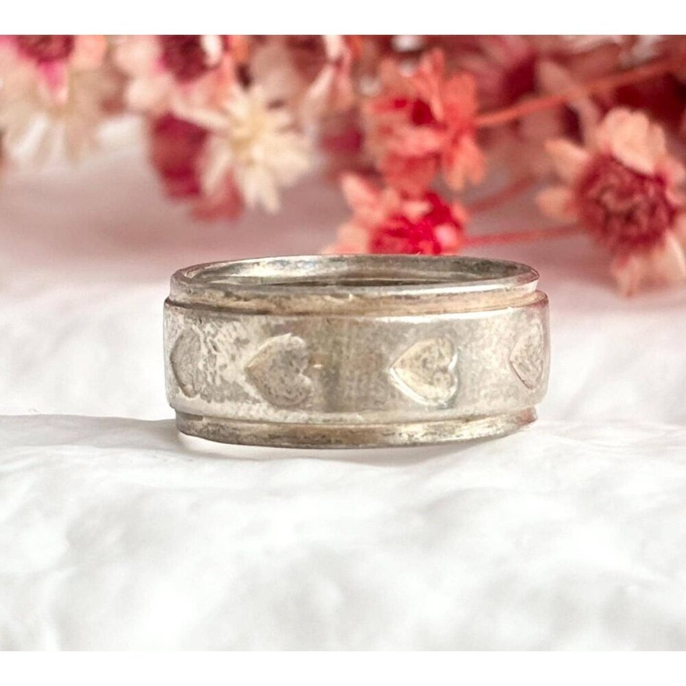 Heart Shaped Carved Chunky SW Artisan Made 925 Sterling Silver Vintage Ring sz 6